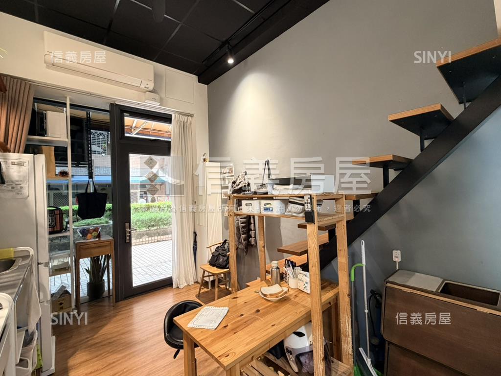 近一點利用心裝潢小店房屋室內格局與周邊環境