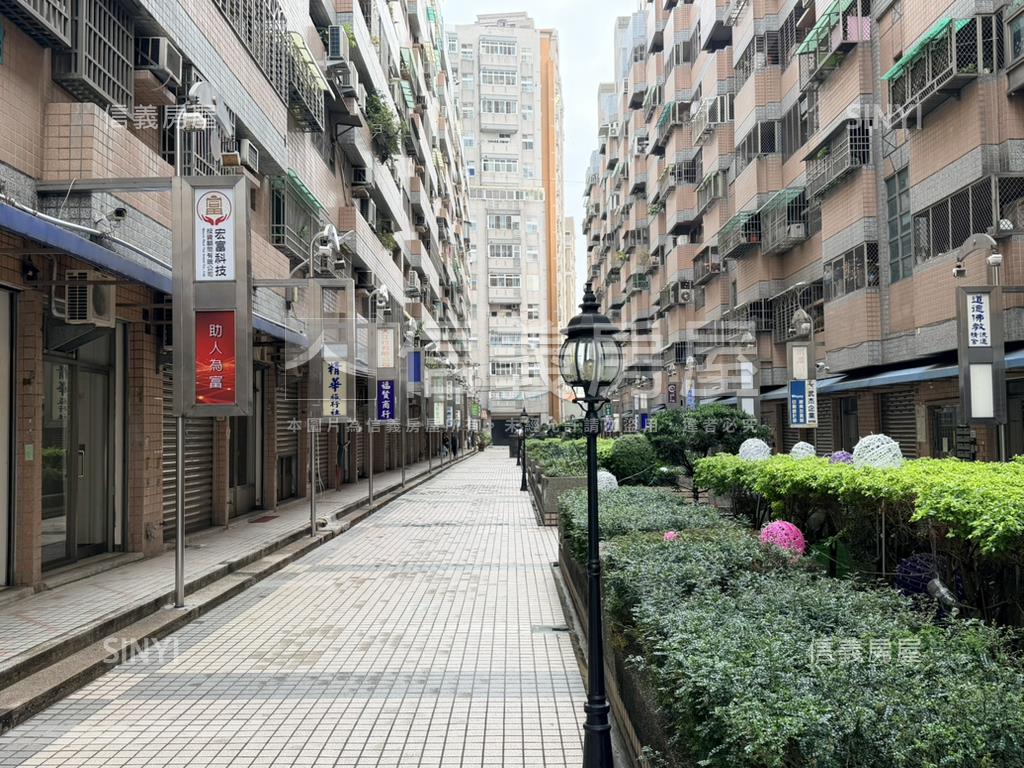 近一點利用心裝潢小店房屋室內格局與周邊環境