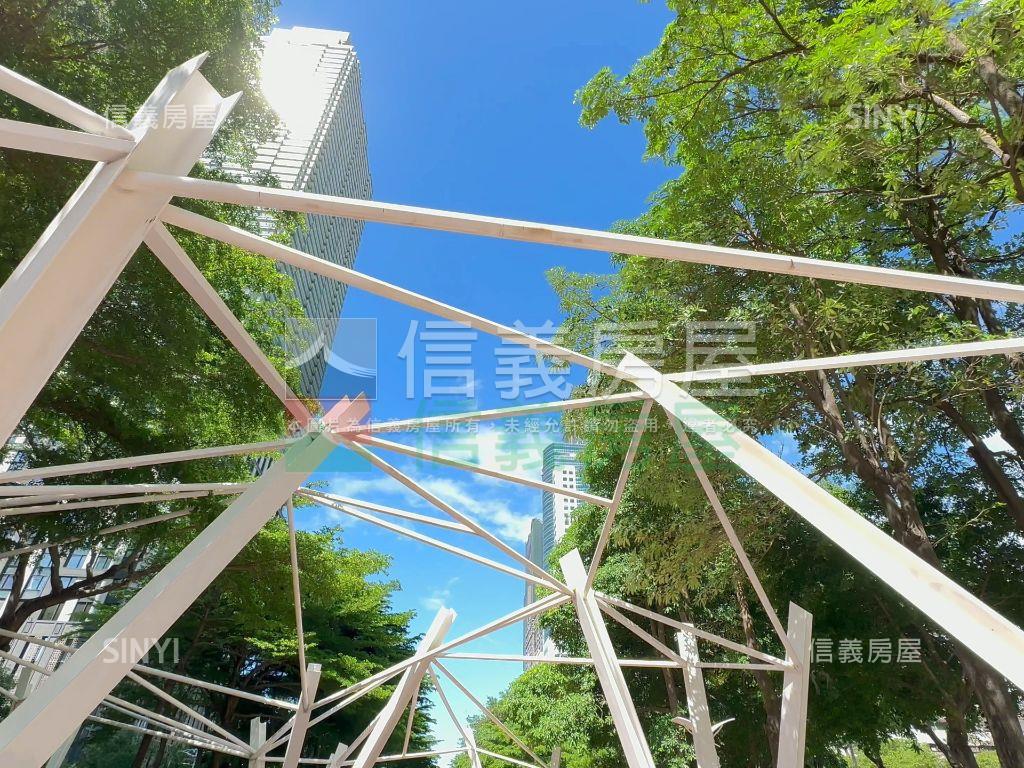 亞灣稀有釋出星光三房平車房屋室內格局與周邊環境
