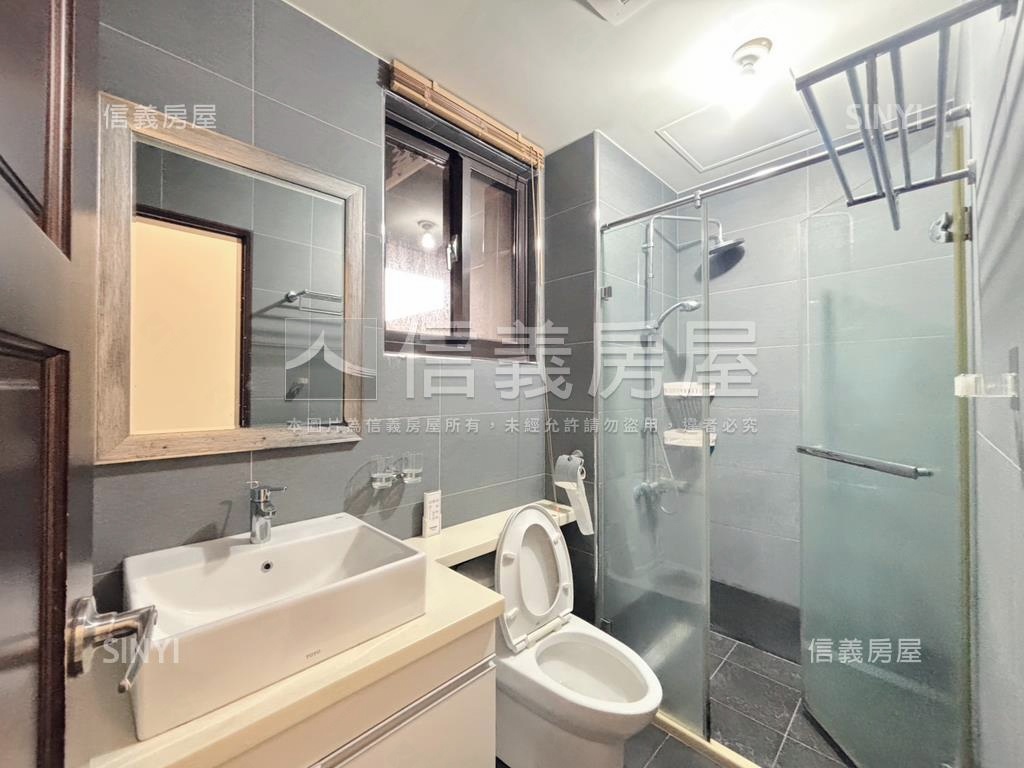 金馬迎春藏月三房車位房屋室內格局與周邊環境