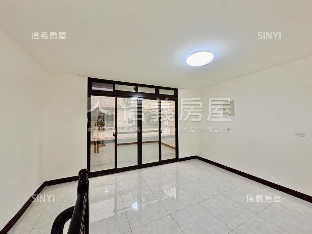 近未來Ｇ０２裝潢美透天房屋室內格局與周邊環境