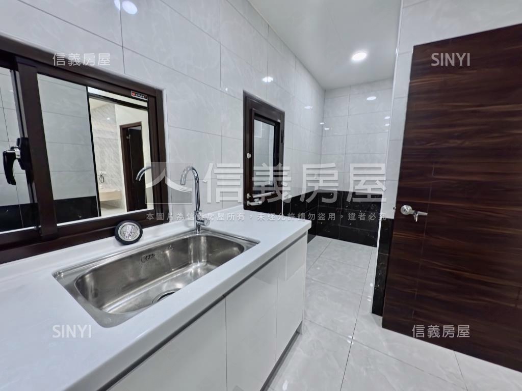 近未來Ｇ０２裝潢美透天房屋室內格局與周邊環境