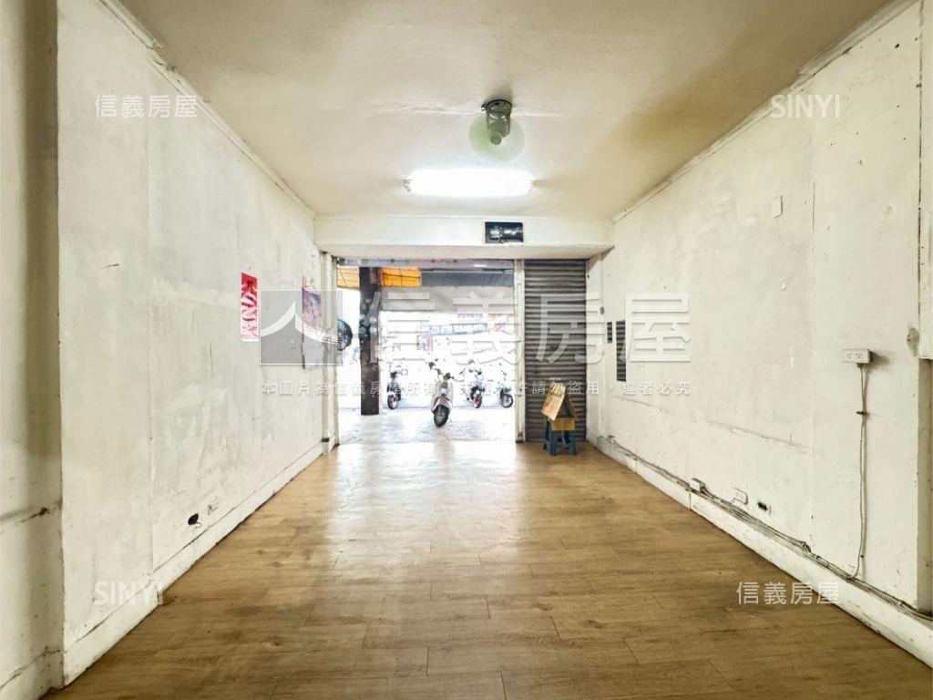 五甲南華正路店面住家房屋室內格局與周邊環境