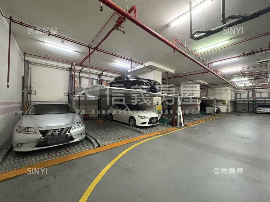 新世界坡道機械車位房屋室內格局與周邊環境