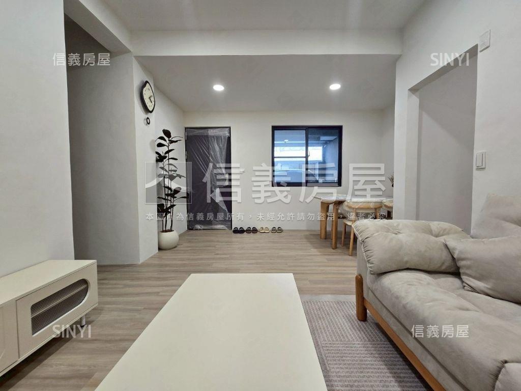 楠梓一樓翻新美寓房屋室內格局與周邊環境