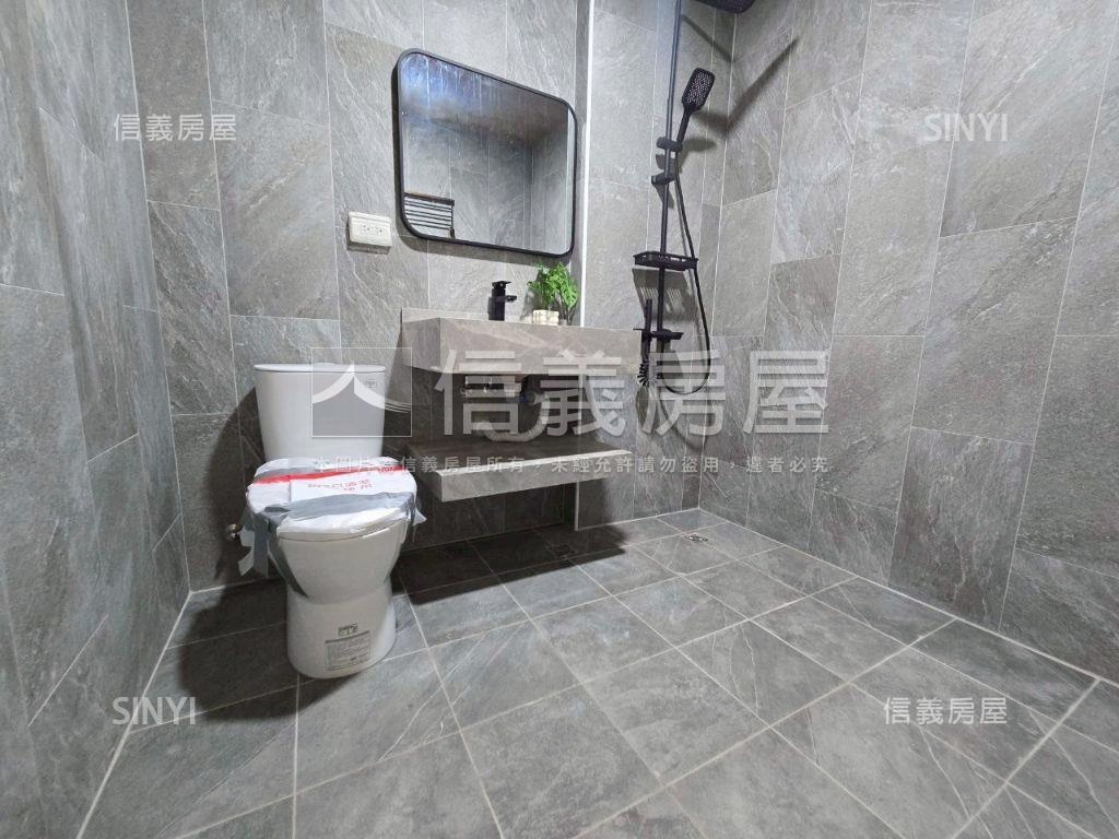 楠梓一樓翻新美寓房屋室內格局與周邊環境