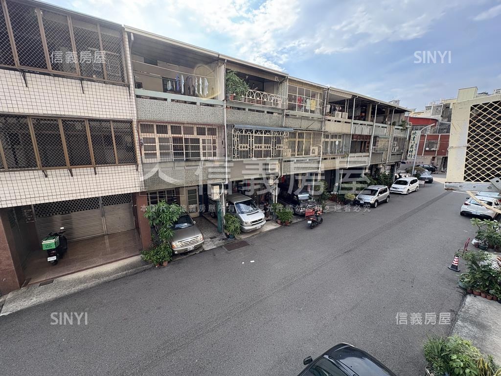 西區二樓公寓房屋室內格局與周邊環境