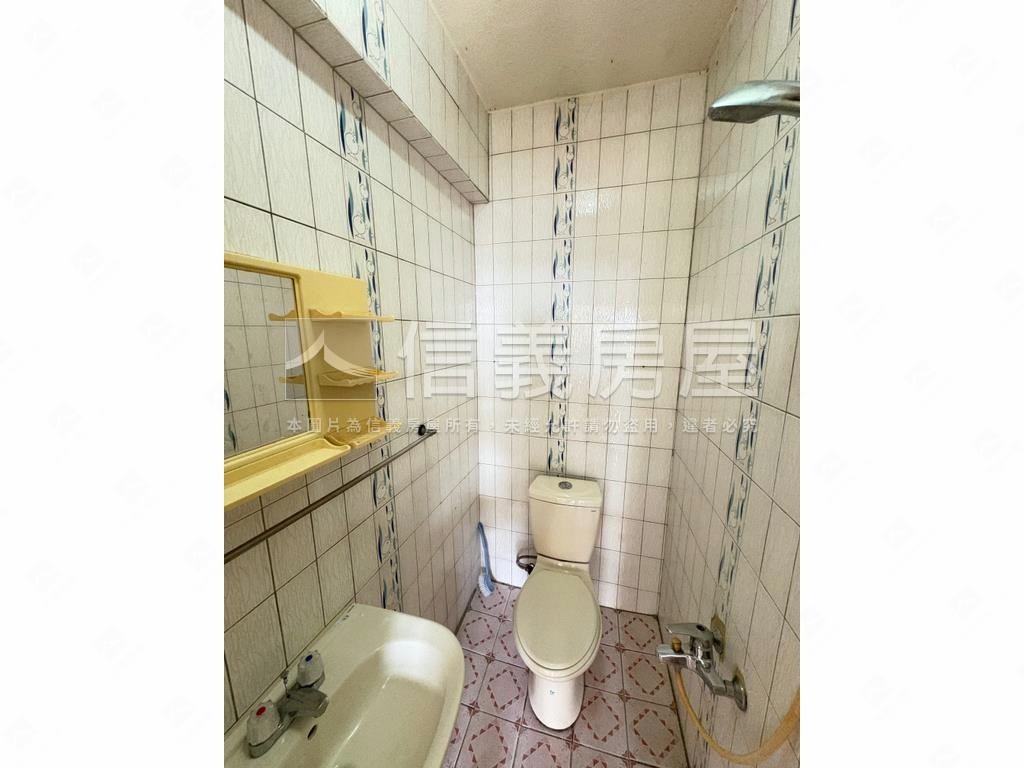 西區二樓公寓房屋室內格局與周邊環境