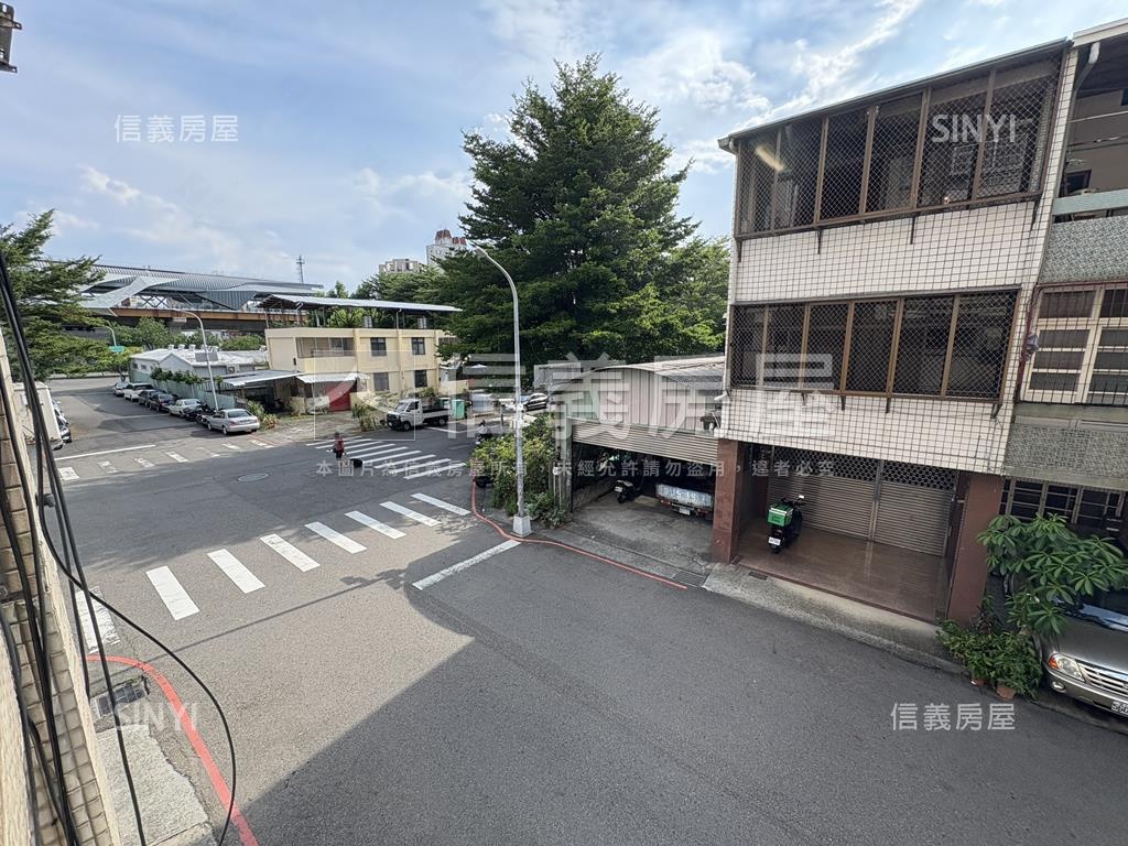 西區二樓公寓房屋室內格局與周邊環境