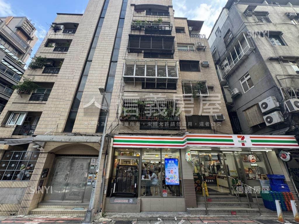 科技大樓站旁超商店面房屋室內格局與周邊環境
