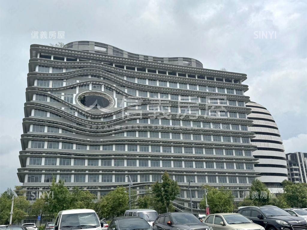 近水湳中央公園活路透天房屋室內格局與周邊環境