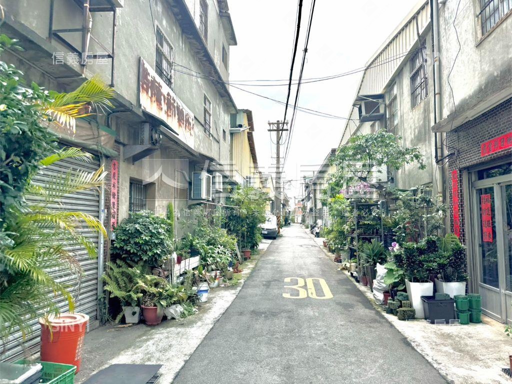 近水湳中央公園活路透天房屋室內格局與周邊環境