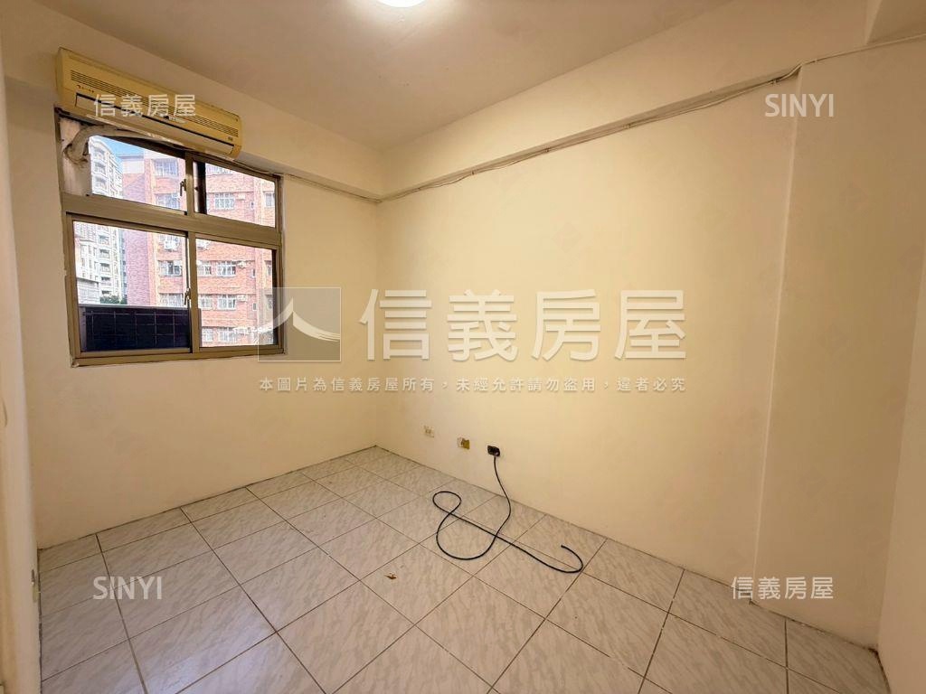 柚子公園旁美透天房屋室內格局與周邊環境