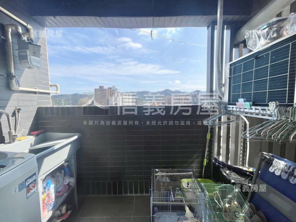 近公園捷運國小安和琉域房屋室內格局與周邊環境