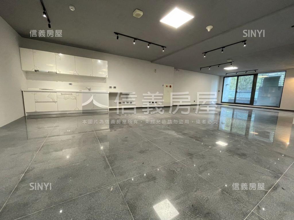 長虹天際置產精選店面房屋室內格局與周邊環境