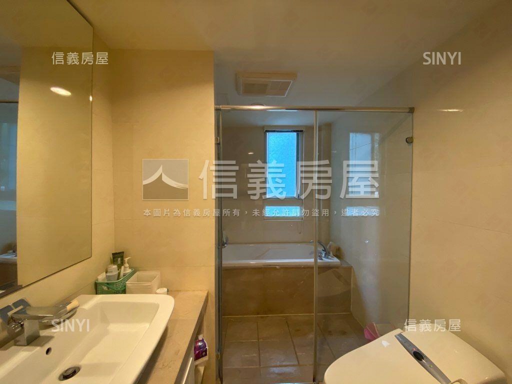 近民視臨路皇家夏宮透店房屋室內格局與周邊環境