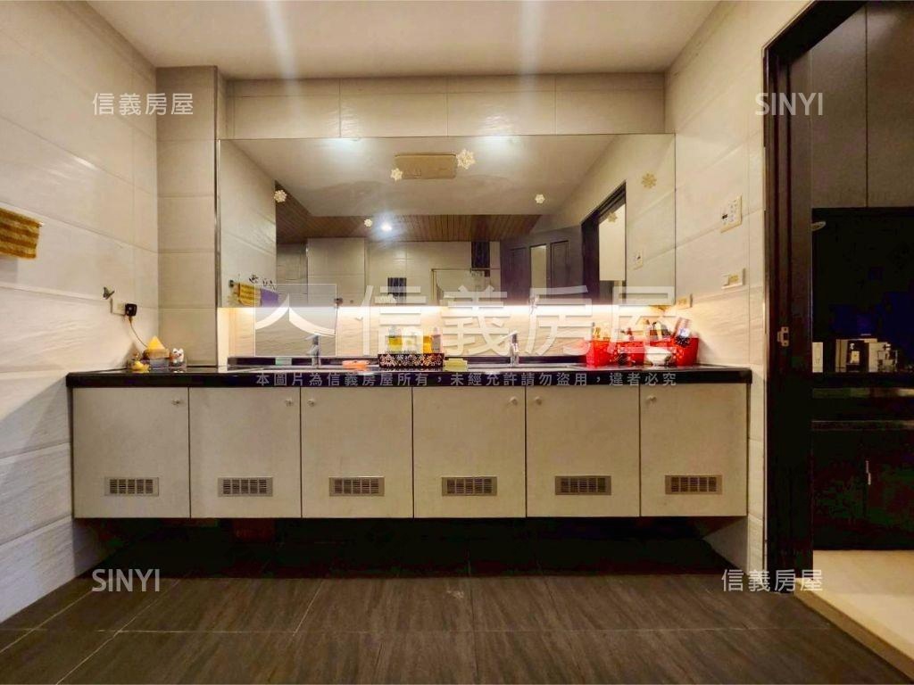 光州四街約１３年美透天房屋室內格局與周邊環境