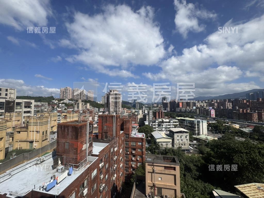 夢想花好高樓景觀有車位房屋室內格局與周邊環境