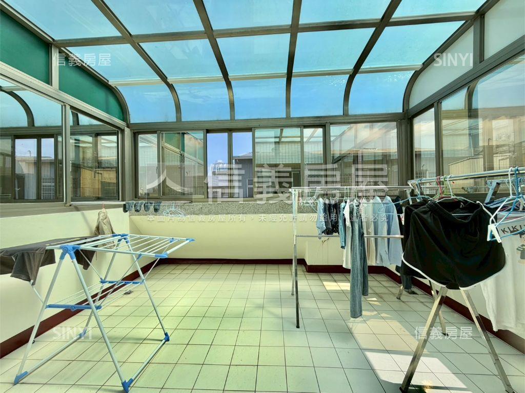 近洲際漢神裝潢別墅房屋室內格局與周邊環境