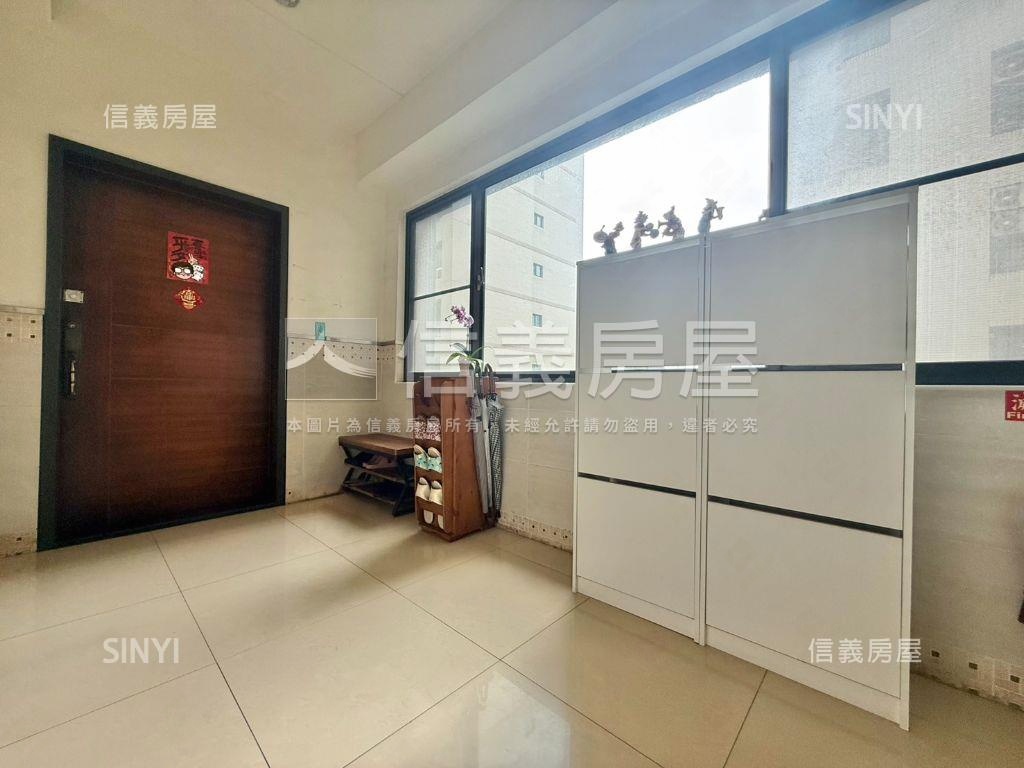 美術館｜最上石採光三房房屋室內格局與周邊環境