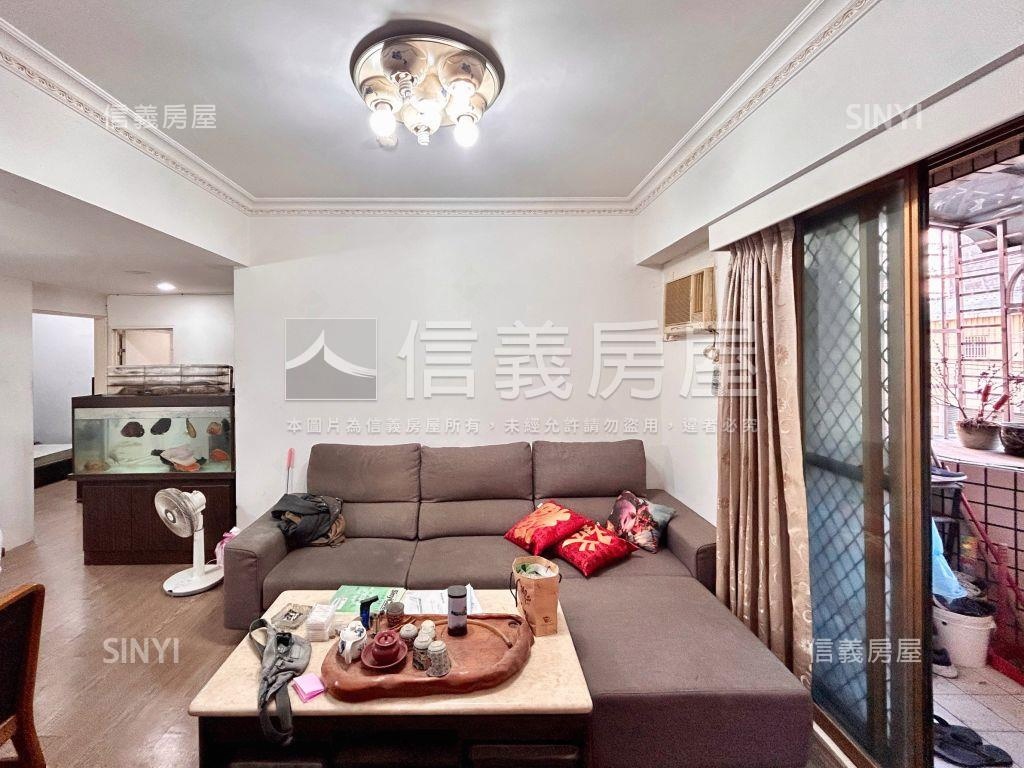 搶手光華金贊家庭電梯三房房屋室內格局與周邊環境