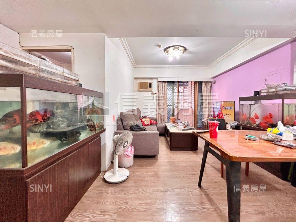 搶手光華金贊家庭電梯三房房屋室內格局與周邊環境