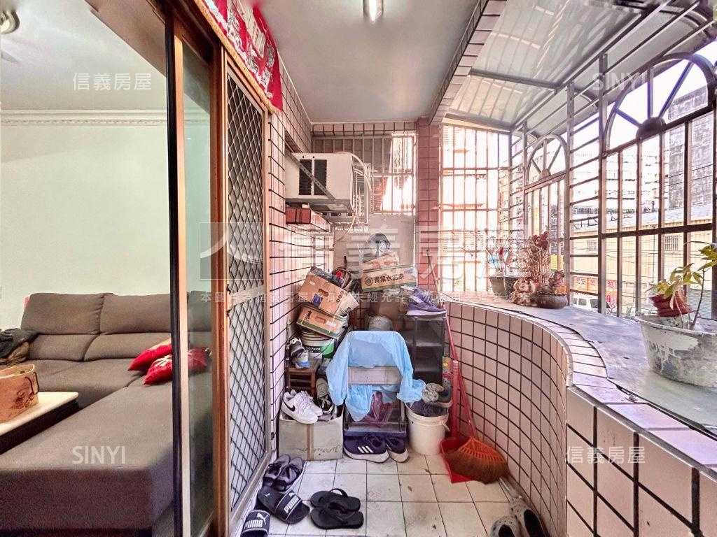 搶手光華金贊家庭電梯三房房屋室內格局與周邊環境