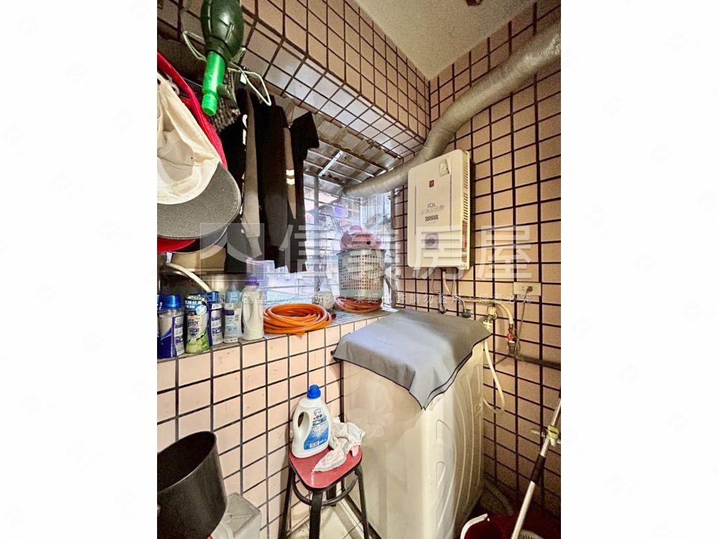 搶手光華金贊家庭電梯三房房屋室內格局與周邊環境