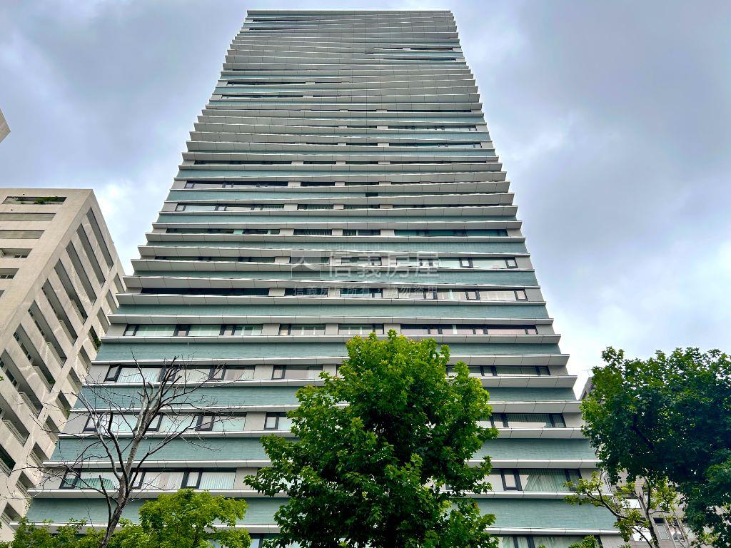 忠泰建設帝景裝潢美屋車位房屋室內格局與周邊環境