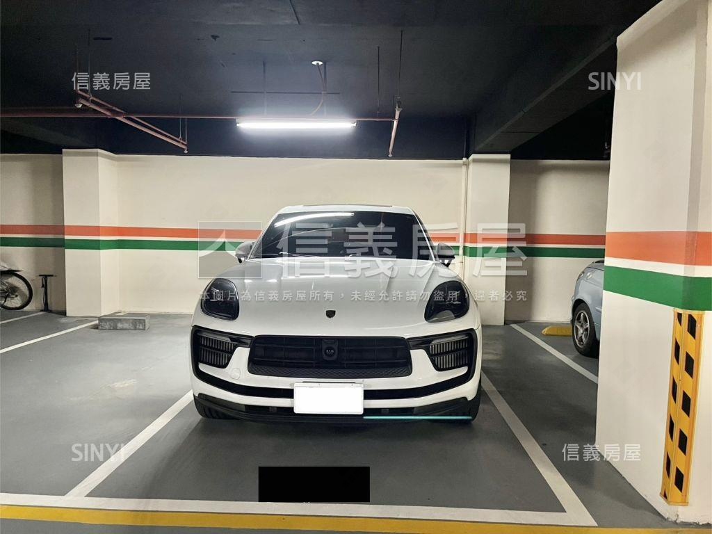 東區視野佳３房平車房屋室內格局與周邊環境