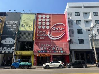 逢甲霸氣大面寬朝南金店面