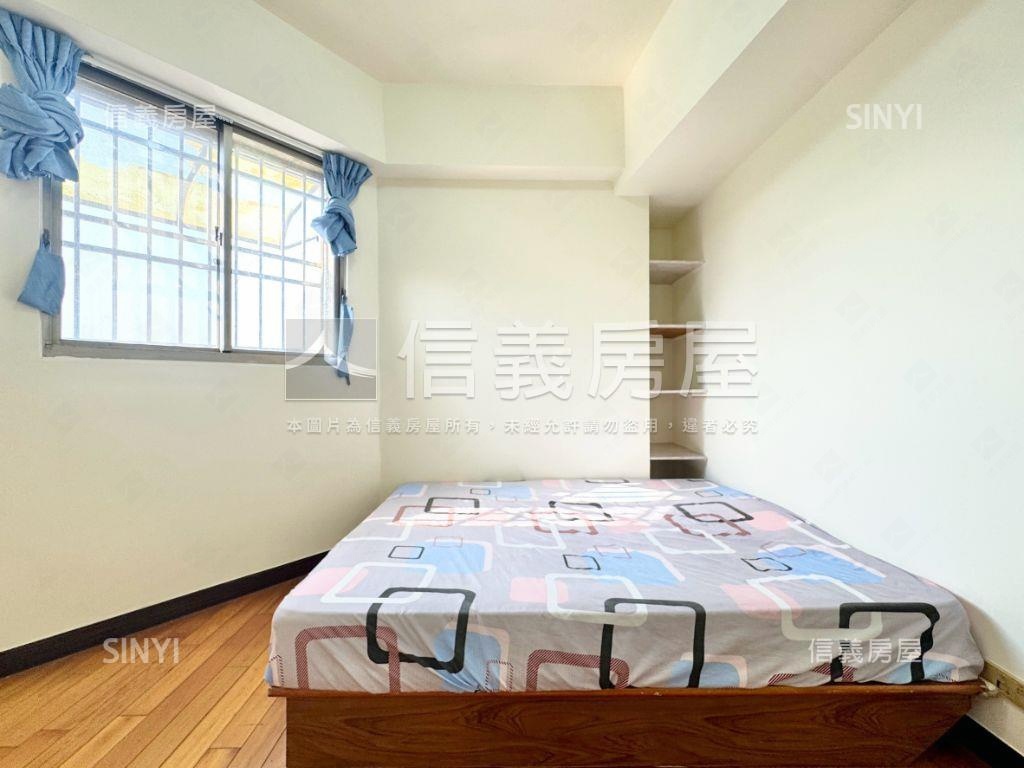 近台南高工邊間採光三房房屋室內格局與周邊環境