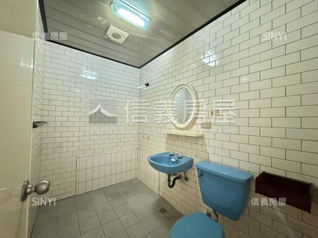 市長官邸旁大面寬大三房房屋室內格局與周邊環境