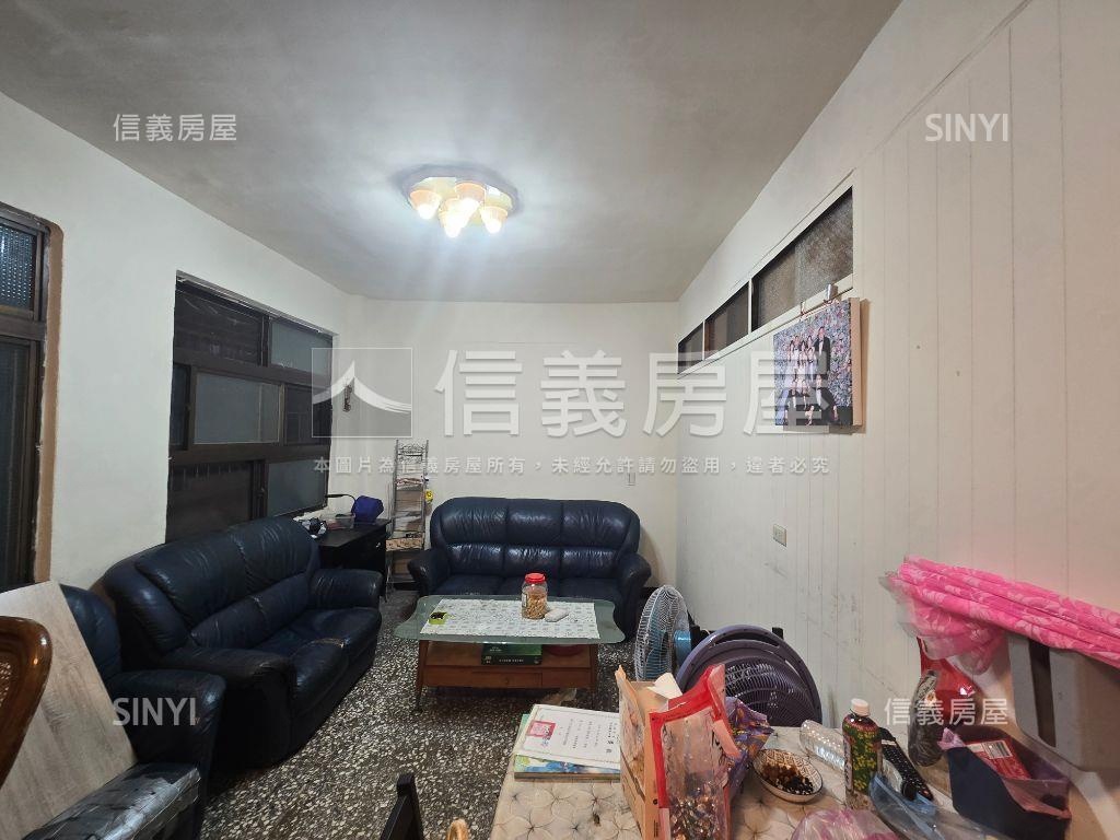 幸福八德街三代同堂三樓房屋室內格局與周邊環境