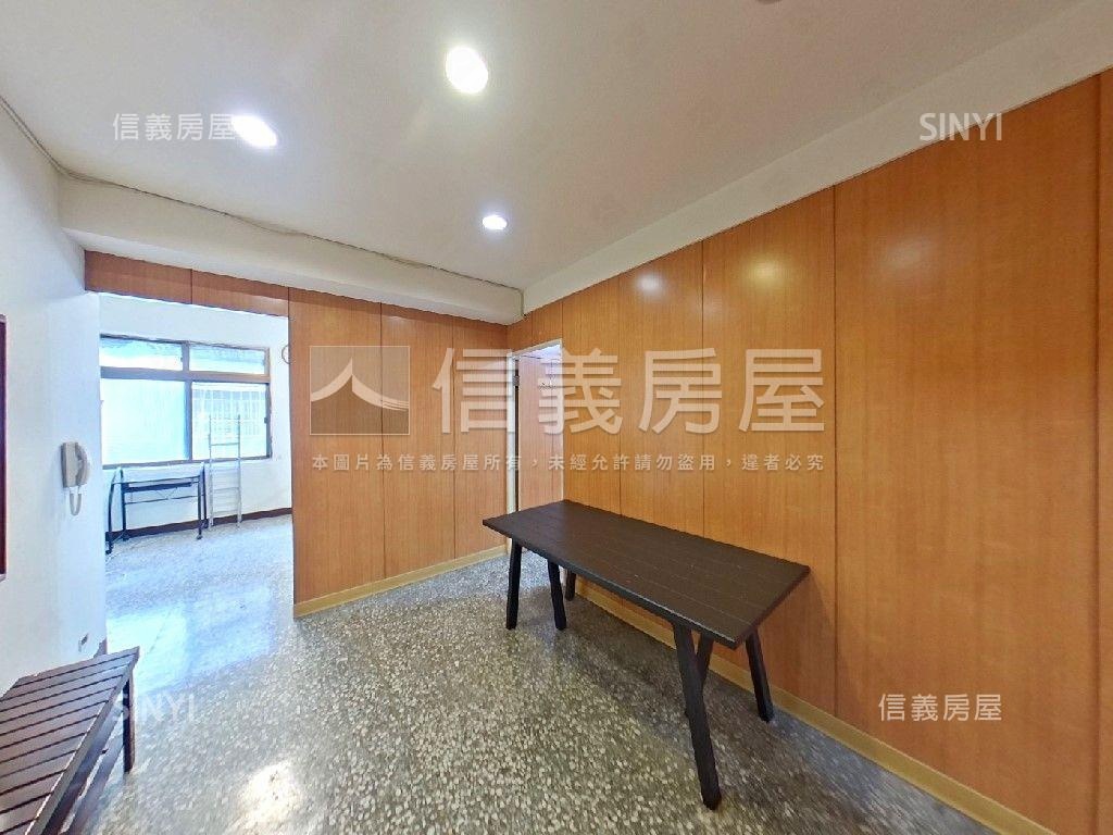 幸福八德街三代同堂三樓房屋室內格局與周邊環境