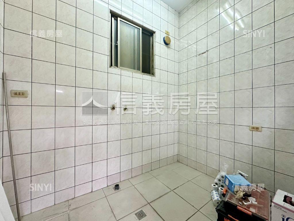 中誠來財黃金店面稀有釋出房屋室內格局與周邊環境