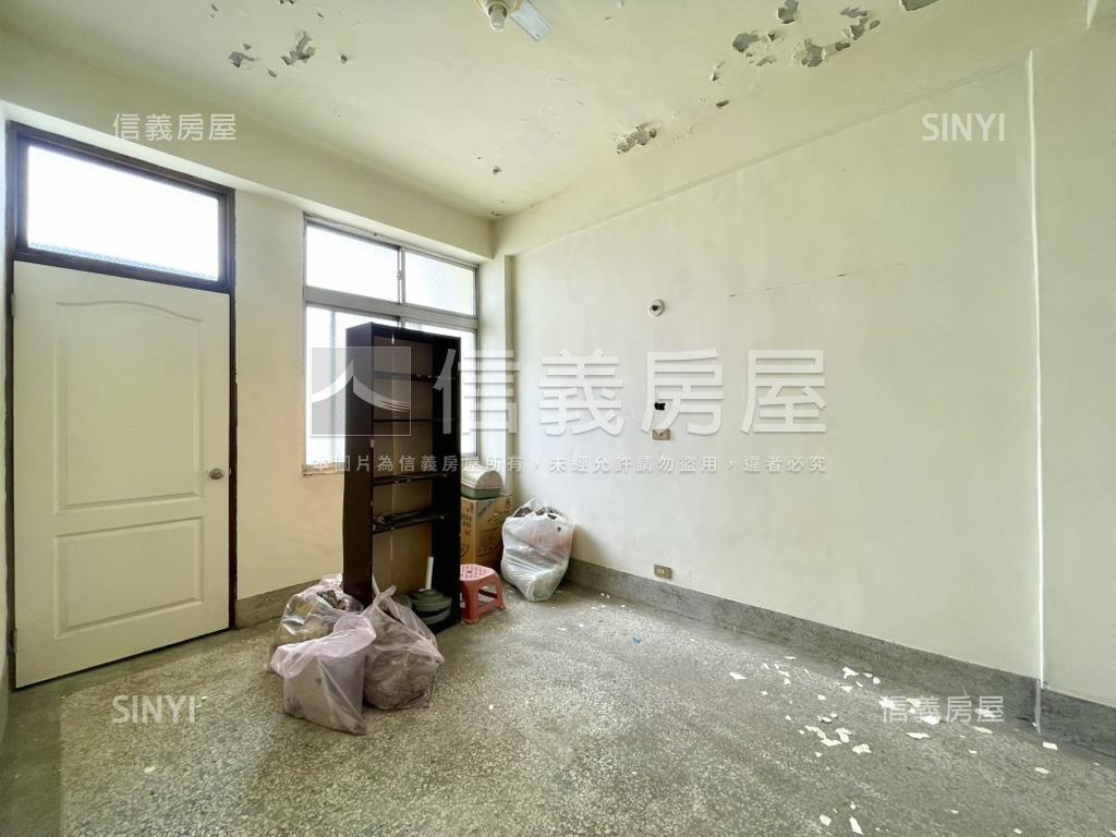 正大明路金店面房屋室內格局與周邊環境