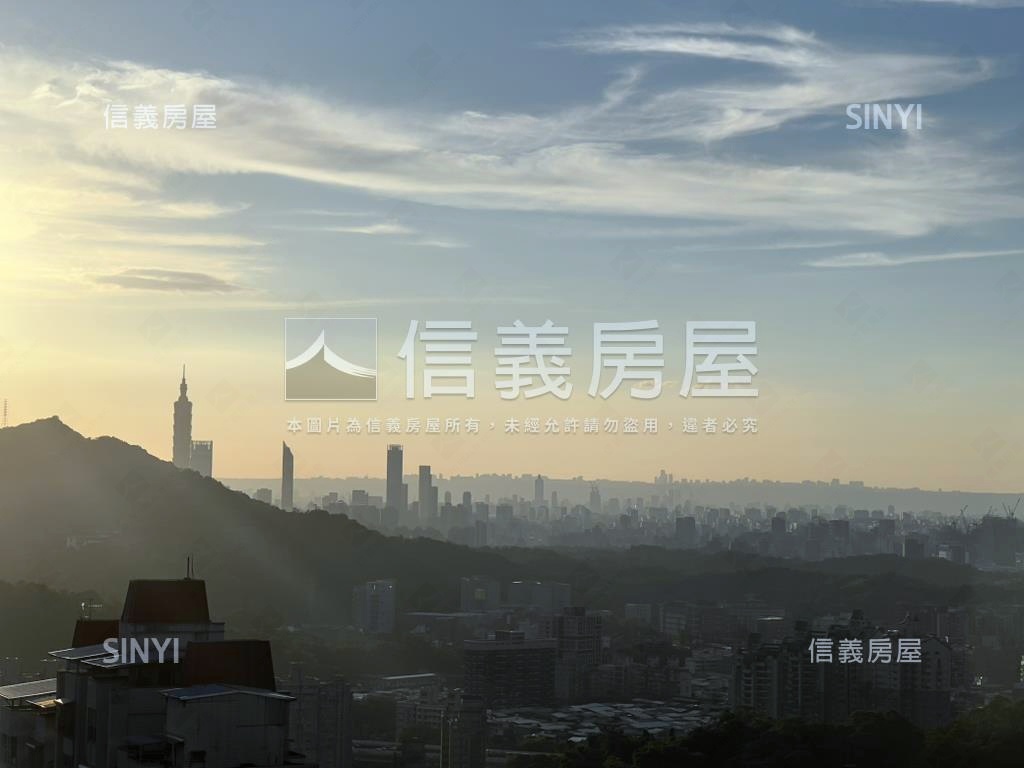 ［白雲山莊］景觀雙車位宅房屋室內格局與周邊環境