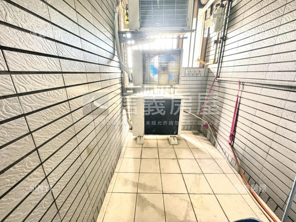 鴻築吾江明亮成家兩房車位房屋室內格局與周邊環境