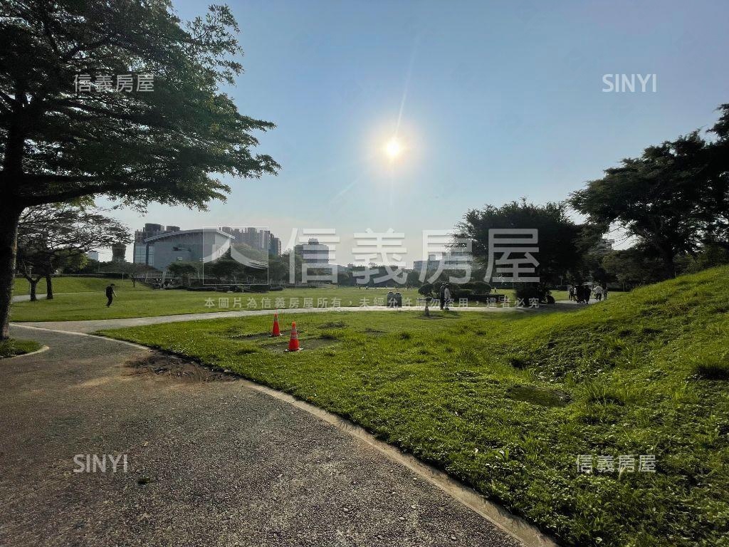 鴻築吾江明亮成家兩房車位房屋室內格局與周邊環境