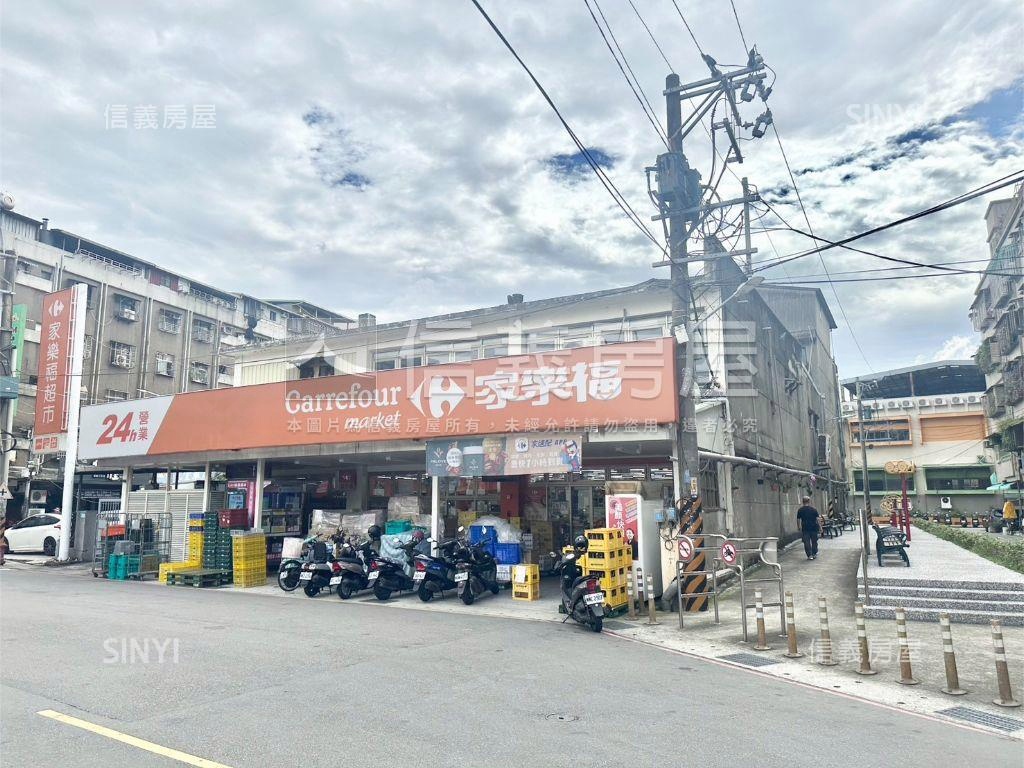 環球購物中心正對面～住辦房屋室內格局與周邊環境