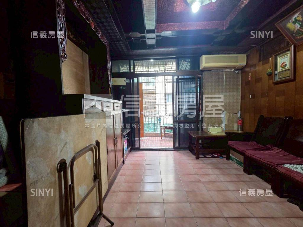 近未來Ｇ０３站鬧區旁三房房屋室內格局與周邊環境