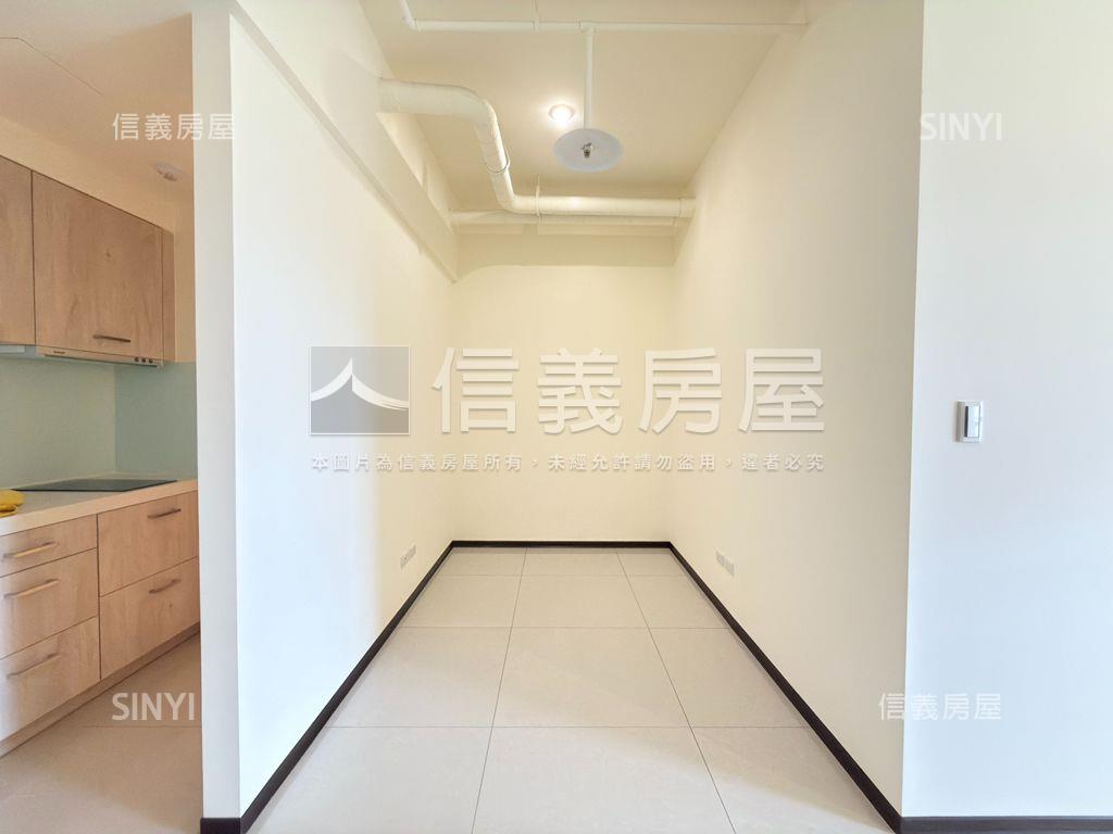 安家藏玉精品二房房屋室內格局與周邊環境