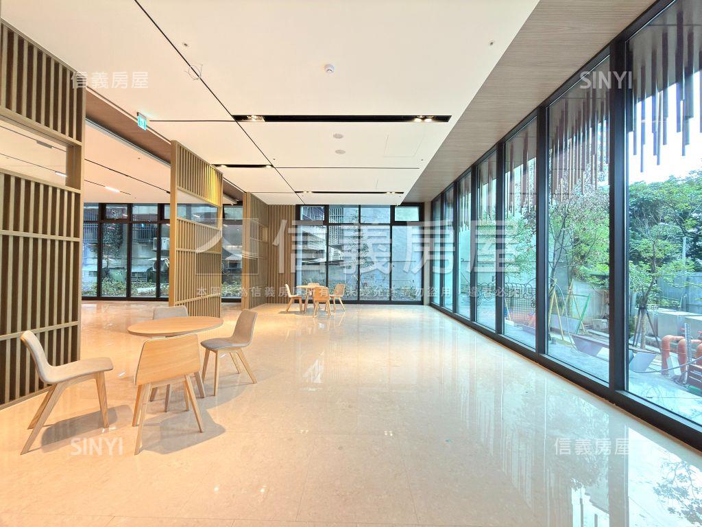 安家藏玉精品二房房屋室內格局與周邊環境