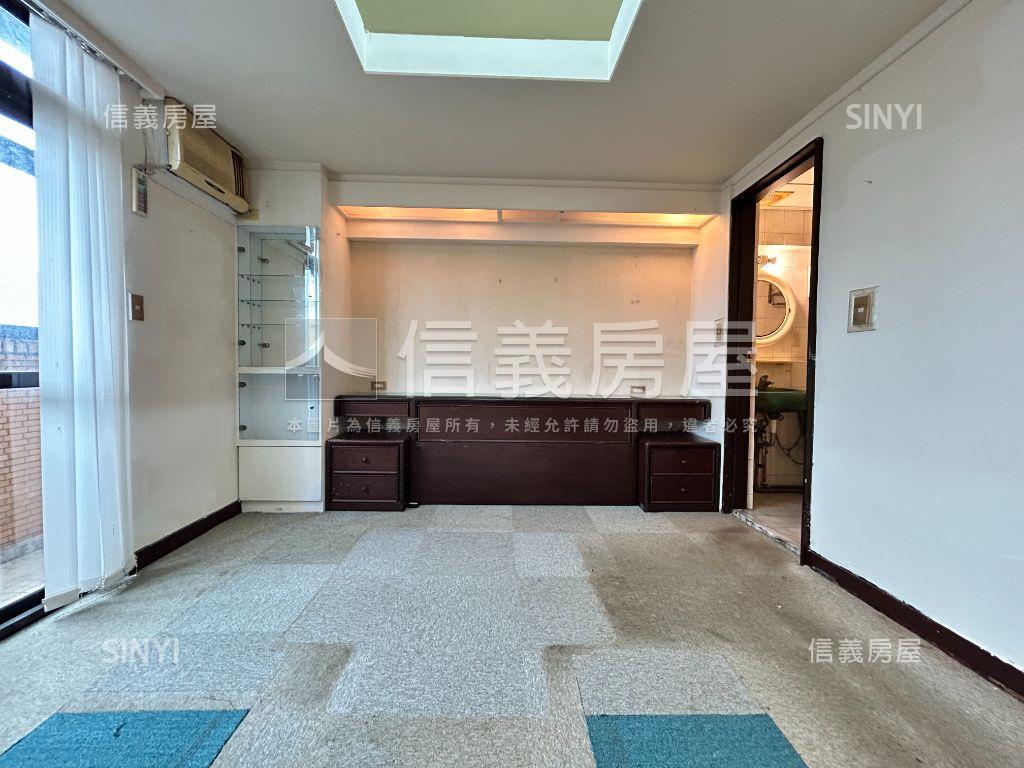 太子東宮二期稀有樓中樓房屋室內格局與周邊環境
