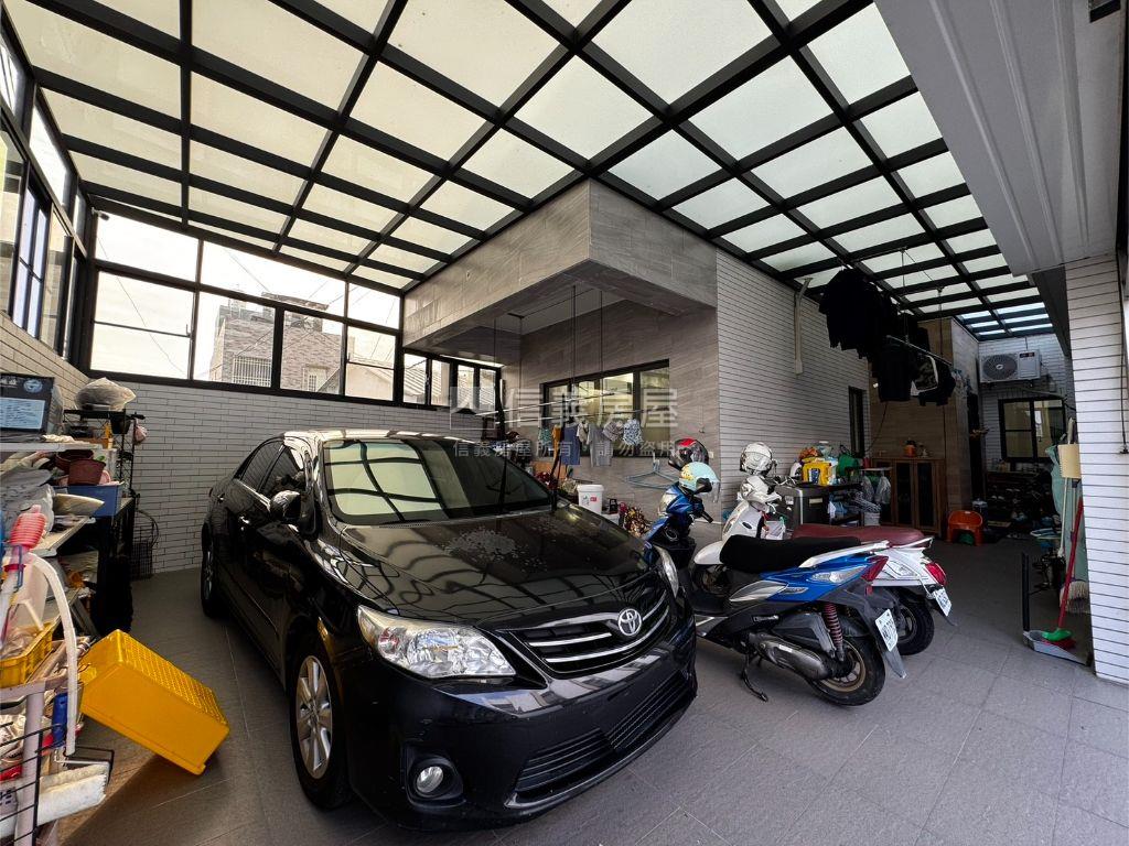 佳里興雙車別墅房屋室內格局與周邊環境