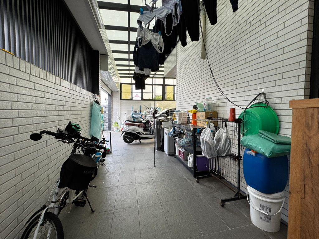佳里興雙車別墅房屋室內格局與周邊環境