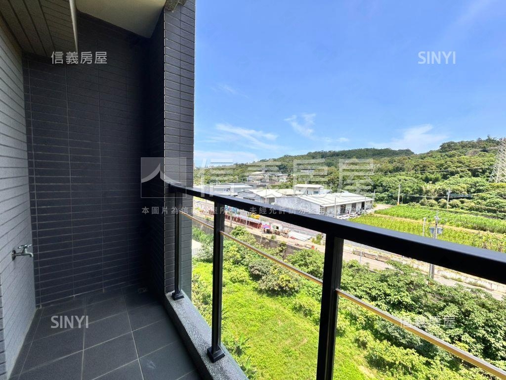絕美山景原森活房屋室內格局與周邊環境