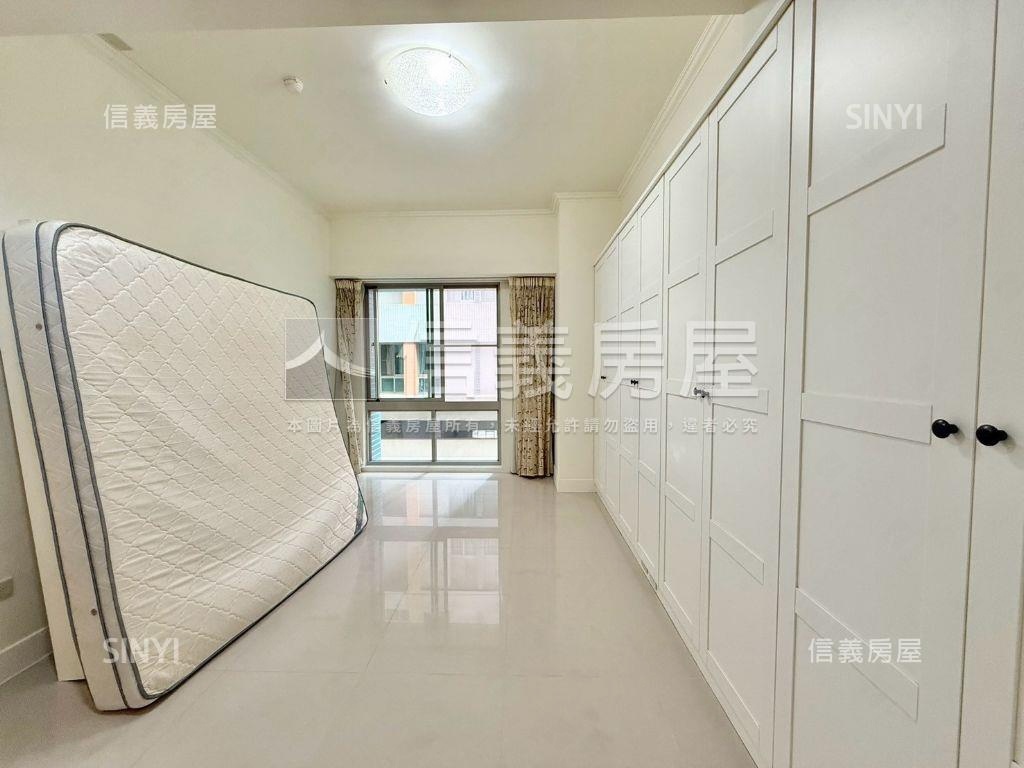 芬蘭裝潢附雙車位房屋室內格局與周邊環境