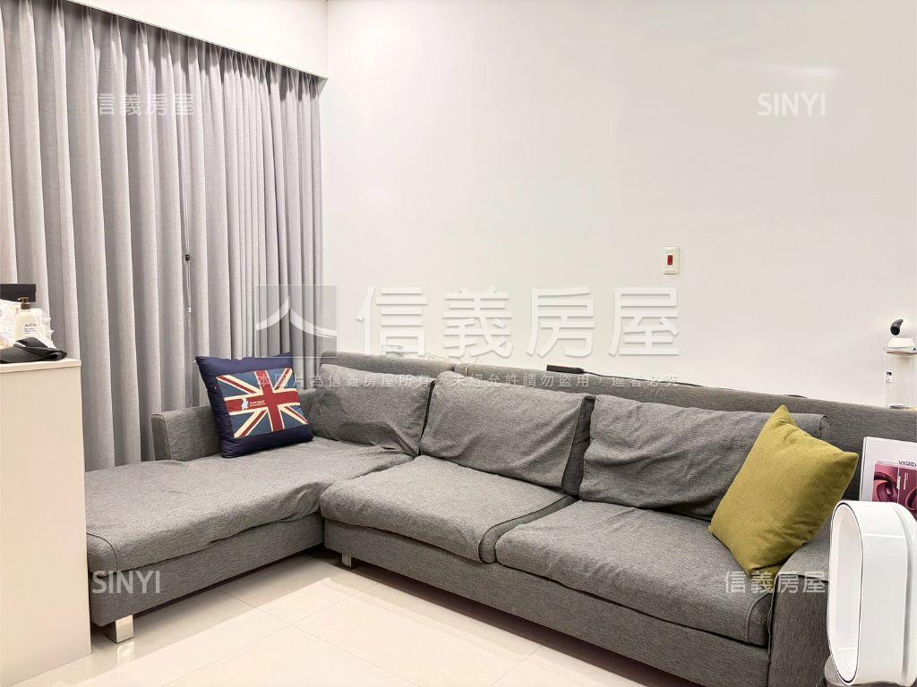 海悅豪景☆美宅雙平車房屋室內格局與周邊環境